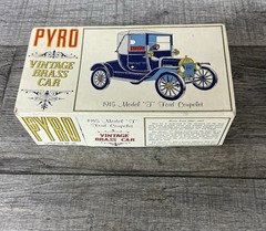 1967 Pyro Vintage Brass Cars 1915 Model T Ford Coupelet Sealed Box Kit #C451-125