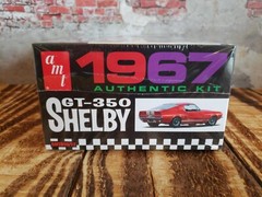 AMT 1967 Ford Shelby GT-350 1/25 Scale Model Kit Molded in White (AMT800/12) new