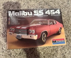 Monogram: Malibu SS 454 (Red – 1:24 Model Kit)