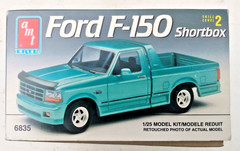 AMT #6835 Ford F-150 Shortbox Pick-up Truck Model Kit – Open Box – 1992