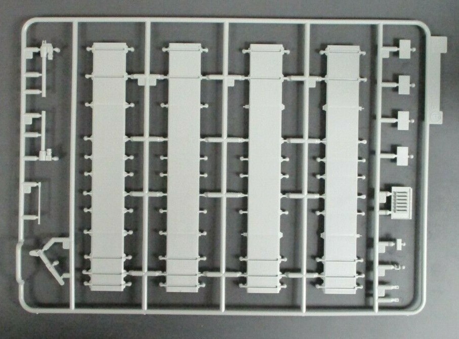 Dragon 1/35 Scale MIM-104C Patriot Missile SAM Parts Tree F from Kit No. 3604