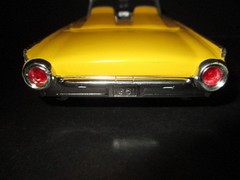 Vintage/PLASTIC/SCREWBOTTOM/MODEL /1/25(1961/FORD/THUNDERBIRD/CONV)1960’s/Nice