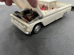 C13 1962 Chevy Pickup Truck annual vintage built model 1/25 McM.