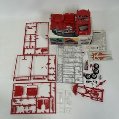 Monogram 1957 Corvette 1/25 Scale Model Kit 2227 Stock or Custom Vtg Car 1977