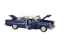 Atlantis (Revell) 1374 1955 Chevrolet Bel Air 2 in 1 plastic model car kit 1/25