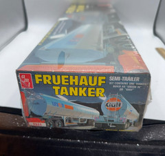 AMT Fruehauf Tanker Semi-Trailer 1/25 Model Kit T531 Union 76 Gulf SEALED 1972