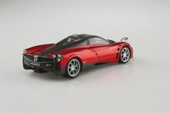 Pagani Huayra 2012 by Aoshima – 1/24 Scale Super Car Series No.02 Model Kit