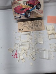 MPC Universal Dune Buggy 1960s Vintage Plastic Model Kit 405-200 Read