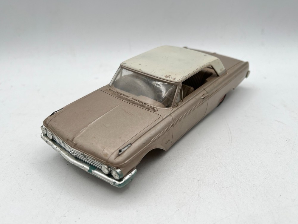 1962 Ford Galaxie 500 2 Door Hardtop Friction Dealer Promo Model Car READ
