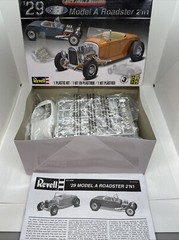 REVELL 85-4322 1/25 1932 FORD MODEL A ROADSTER 2’N 1 Special Edition Skill 3