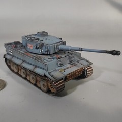 1/72 Scale WWII German Tiger Tank With German Army Logo Grey Color Model NEW