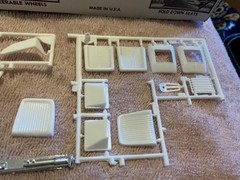 1 25 scale model parts Chrysler Turbine Car Seat,bumpers And More Lot Only