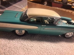 AMT/ERTL ’58 Edsel Pacer Car Kit Pre-Built Ready to Go Turquoise/White Skill 3