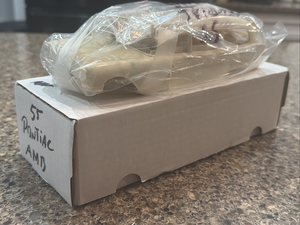 R & R RESIN 1957 PONTIAC SAFARI WAGON RESIN KIT! CIRCA 90’s-2000’s! VMCP!