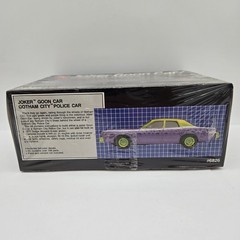 AMT Joker Goon Car Gotham City Police Car Batman Movie 1989 1:25 Model Kit NEW