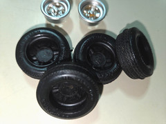 HIGHLY DETAILED CHROME WIRE WHEELS KNOCK OFFS BLACK WALL SHELBY COBRA 427 S/C
