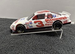 Lot Of (22) 1/24 Custom Built NASCAR Model Cars (Various Drivers)