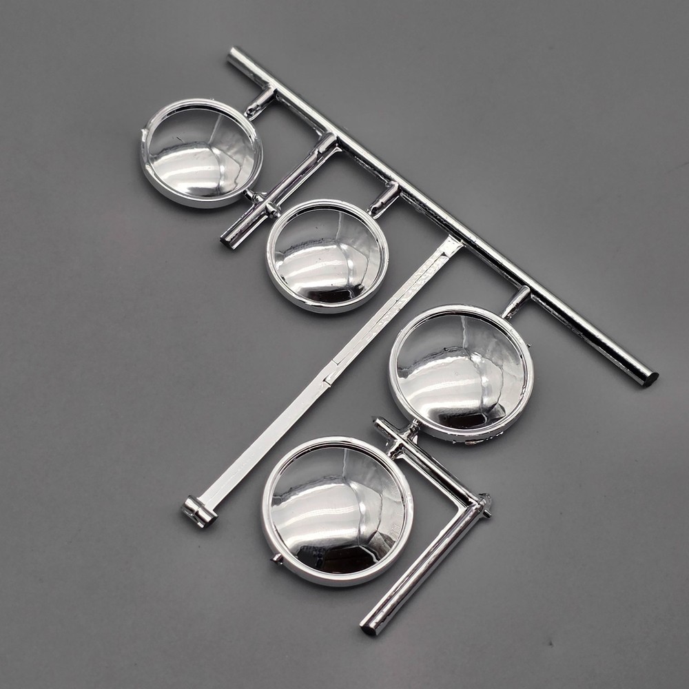 Monogram 1/24 Black Widow Hot Rod Parts Kitbash Chrome Moon Hub Cap Covers