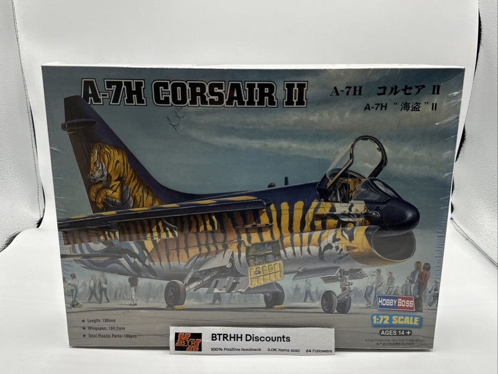 Brand New Sealed Hobbyboss 87206 1/72 A-7H Corsair II Model Kit