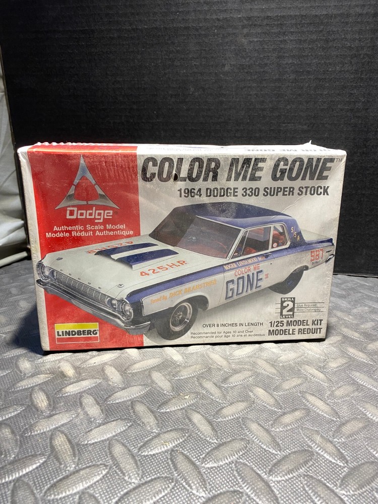 1:25 LINDBERG MODEL KIT COLOR ME GONE 64 DODGE 330 SUPER STOCK (FACTORY SEALED)