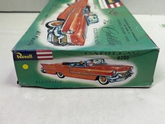 1/32 REVELLE 1956 CADILLAC ELDORADO BIARRITZ CONVERTIBLE UNBUILT MODEL CAR KIT