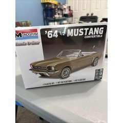 Monogram 14019 64 1/2 Ford Mustang Convertible 1:24 Scale Model Skill Level 4