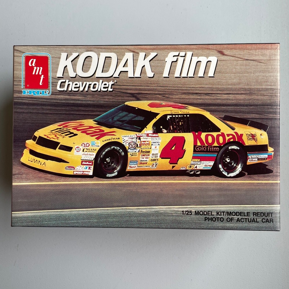 AMT Kodak Film Chevrolet #6727 Model 1/25 **Used Open Box**