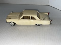 Vintage AMT 1960 Mercury Comet Sedan promo model 1/25 white