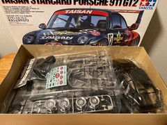 Tamiya 1:24 Taisan Starcard Porsche 911 GT2 Model Kit # 24175*2500 – Open Box