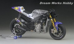 AwardWinner Built Tamiya 1:12 Yamaha Team Yzr-M1 ’09 Rossi Clear Full View+Fork