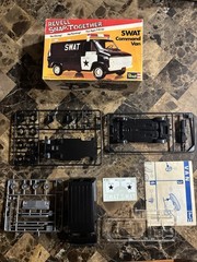 Rare Revell Snap Together Custom SWAT Van H-1121 Model Kit Unused