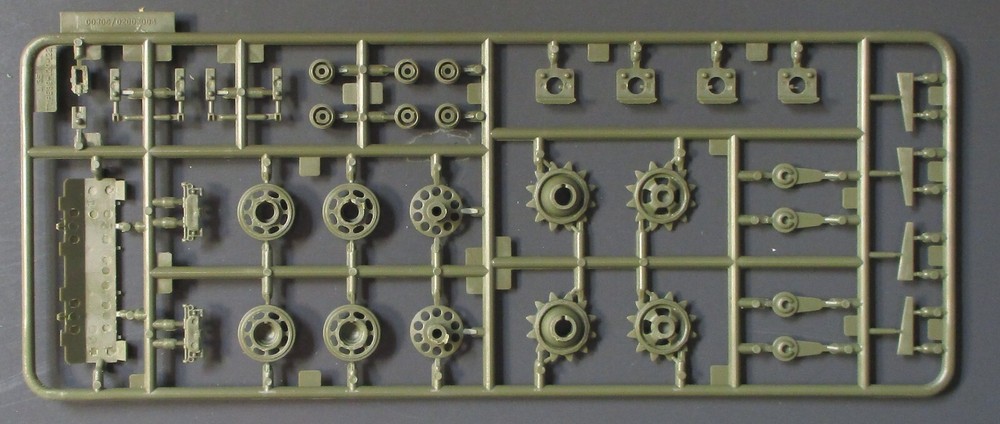 Trumpeter 1/35th Scale Chinese 120mm Type 89 – Parts Tree D3 from Kit No. 00306