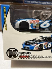 MARK MARTIN VIAGARA 2003 1/24 DIECAST MODEL KIT New SEALED Box