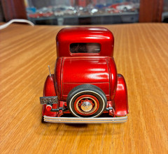 1932 FORD V8 COUPE AMT MODEL KIT ” BUILT “