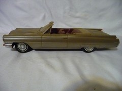Rare 1964 Cadillac Convertible Beige Dealer Promo Friction Jo-han Models