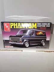 NEW Vintage AMT PHANTOM Ford Econoline Custom Van Model Kit T418 1/25