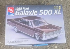AMT ERTL 1965 Ford Galaxie 500 XL 1/25 Partial Build Model Kit