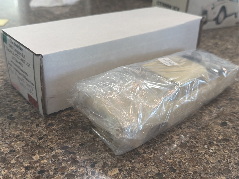 MODELHAUS RESIN 1960 PLYMOUTH SAVOY 4 DOOR SEDAN RESIN KIT! CIRCA 2000’s! VMCP!
