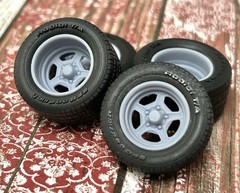 1/24 Scale: 15-inch “Billet Street Lites” Resin Wheels W/ Wide Rear Tires