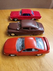 THREE VINTAGE BUILT MODELS -Mustang, GTO, and Mercury cruiser