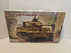 RMF Tiger I Late Production 1:35 Model Kit ALL Parts Sealed