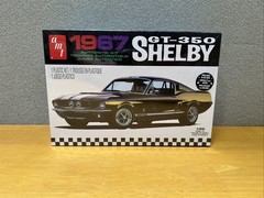AMT Authentic 1967 Shelby GT- 350 Molded in Black Scale 1:25 Seal New