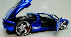Ford GT40 Race Car Classic Custom Built Concept 18 Model 12 Carousel Blue 1:24