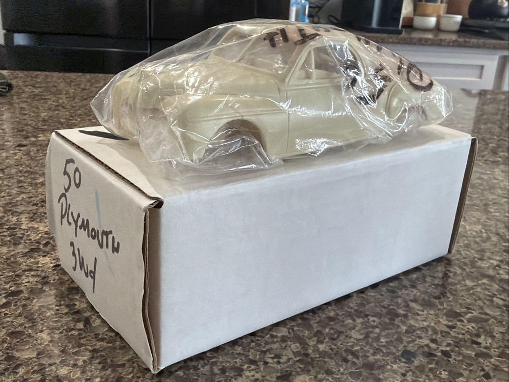 R & R RESIN 1950 PLYMOUTH 3 WINDOW RESIN KIT! CIRCA 90’s-2000’s! VMCP!