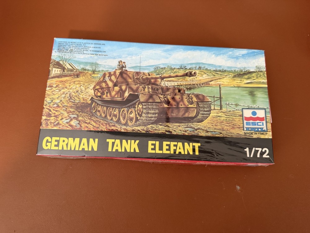 ESCI 1:72 German Tank Elefant Model Kit 8006 Destroyer Elephant 7222