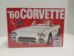 1/25 AMT 1374 -1960 CHEVROLET CORVETTE PLASTIC MODEL KIT 2 IN 1 Factory Sealed