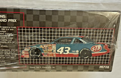 AMT Richard Petty STP Grand Prix 1/25 Model Kit #6728 Sealed Vintage