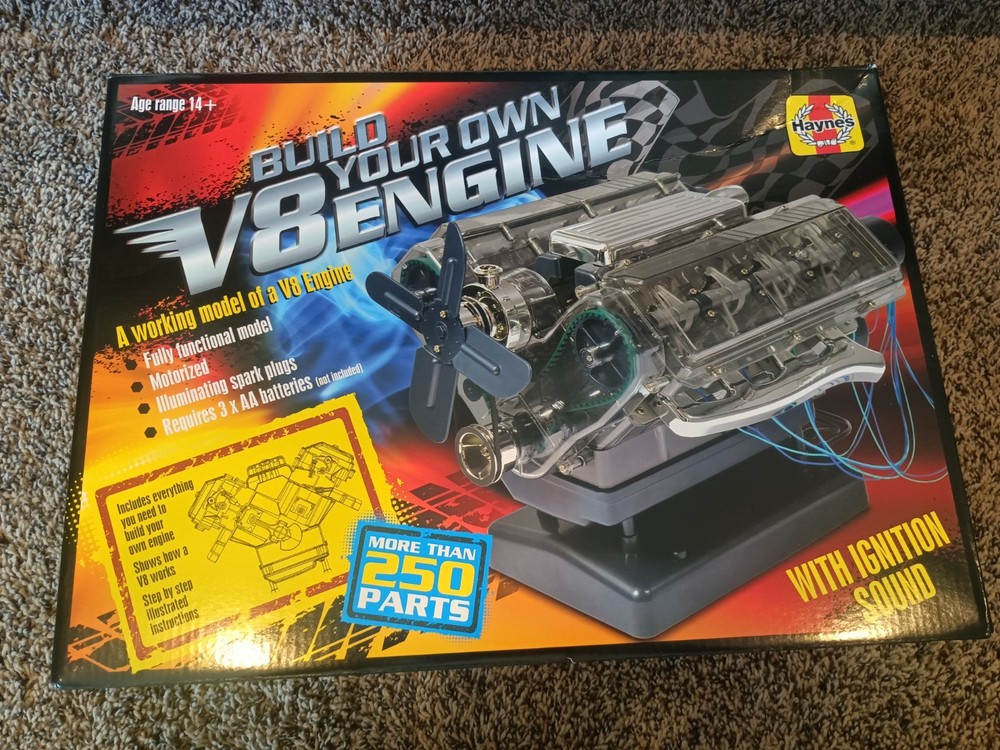 Haynes Build Your Own V8 Engine Scale Model Kit New Open Box Sealed Bags, Manual
