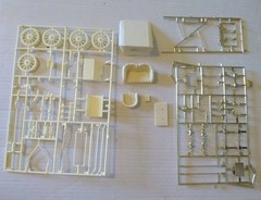 Vintage Gabriel 1909 Model T Ford Sport Runabout Diecast Kit 1/20 Model Kit NOS