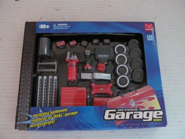 Phoenix Toys Repair Garage Series Accessories for 1/24 Scale Dioramas